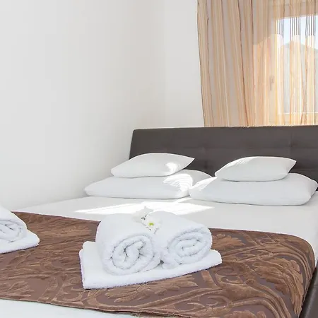 Apartments Vinko