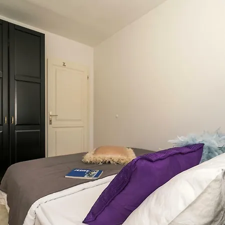 Apartments Vinko Apartman *